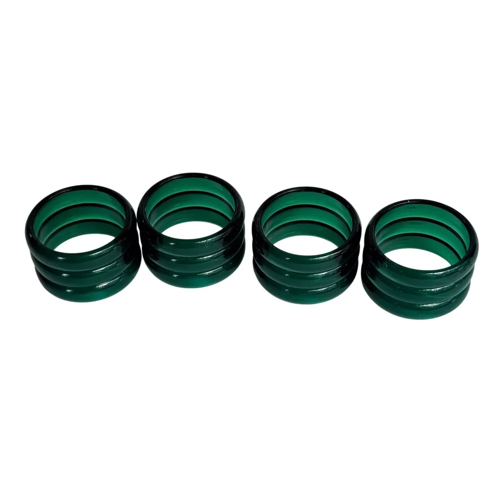 Vintage Emerald Green Lucite Napkin Rings Set of 4 Ribbed Acrylic Taiwan MCM